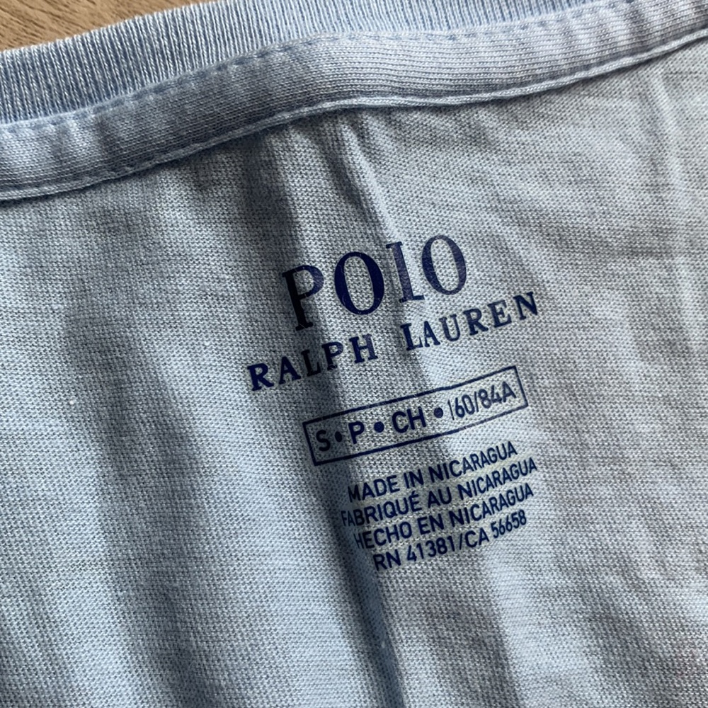New Polo V-neck size S - Picture 3 of 4